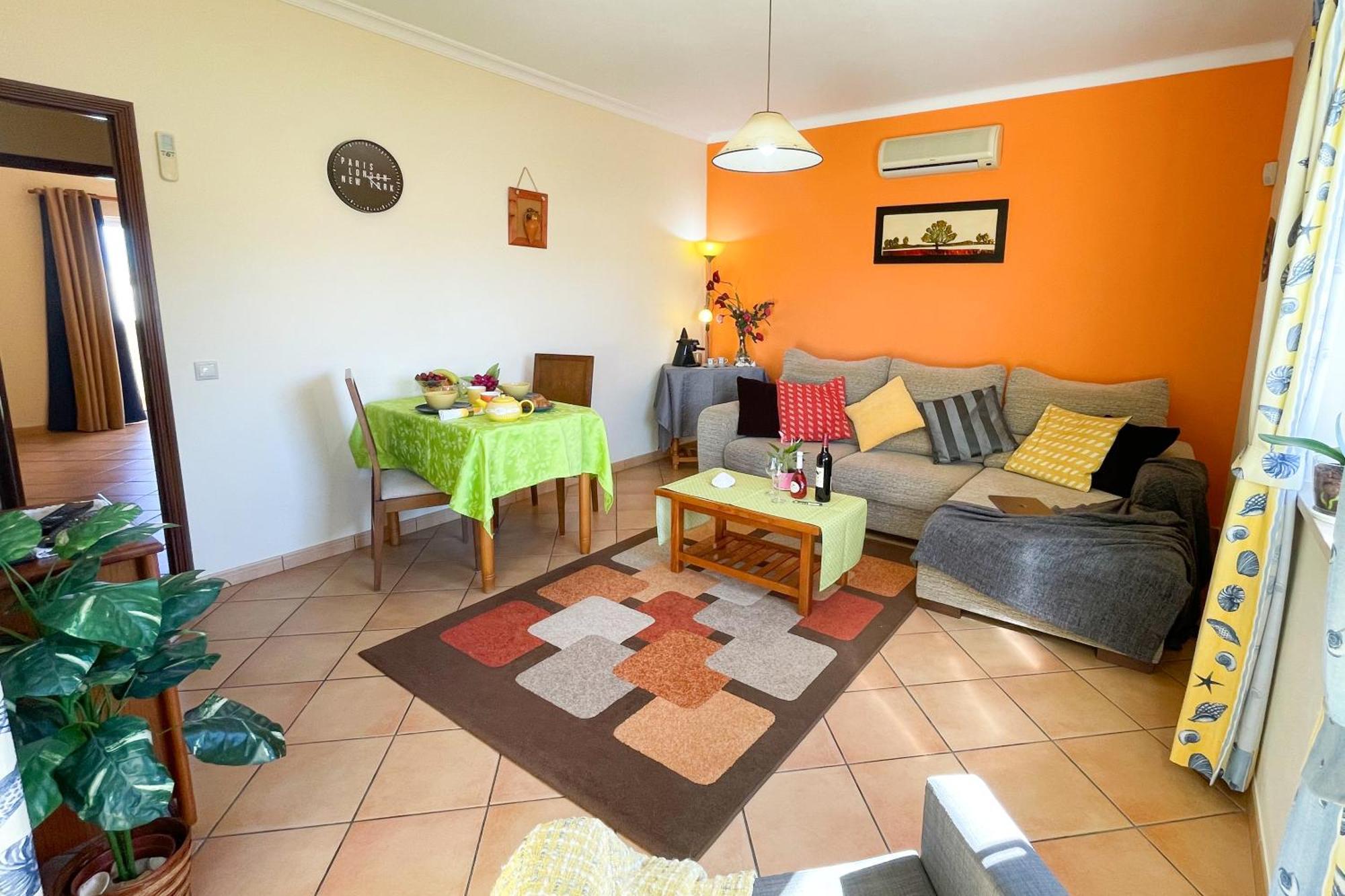 Villa Eber - Independent 1 & 2 Bedroom Apartments, Pool, Air Con, Fast Wi-Fi, Near Old Town Of Albufeira And Beaches Exterior foto