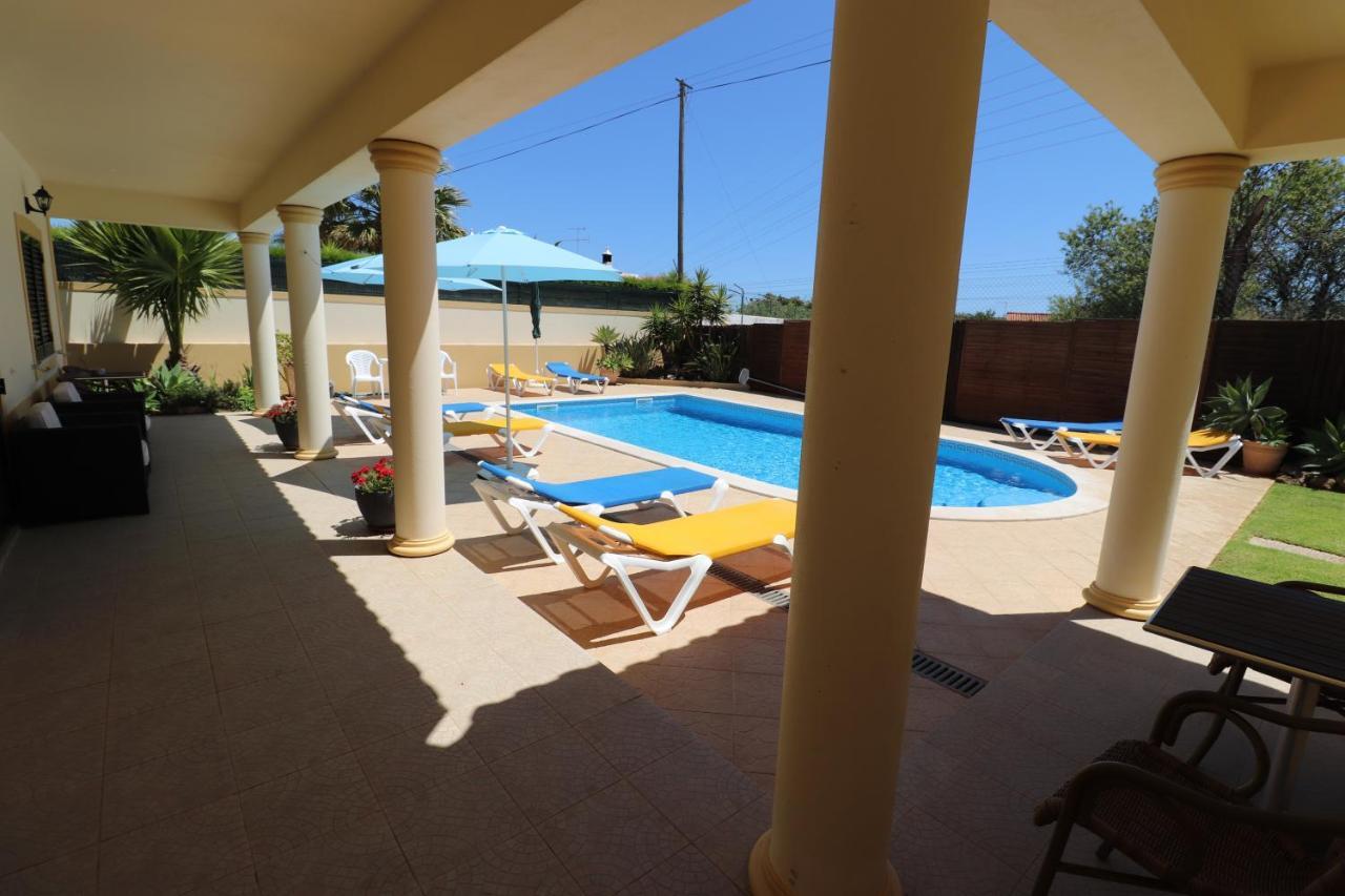 Villa Eber - Independent 1 & 2 Bedroom Apartments, Pool, Air Con, Fast Wi-Fi, Near Old Town Of Albufeira And Beaches Exterior foto